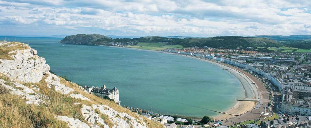 Ocean Pearl By Seaside Apartment Llandudno